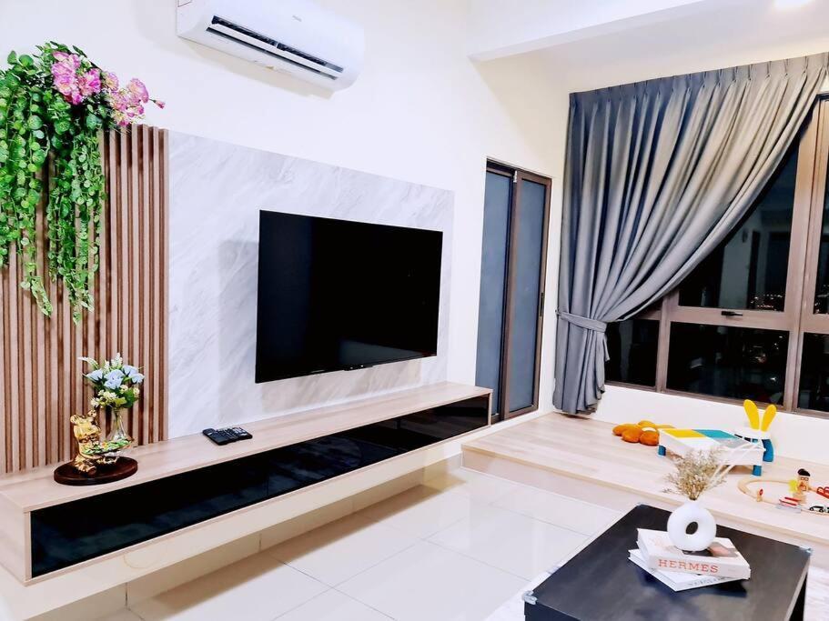 New! Bali 4-8pax Condo@peaceful Dream House Apartment