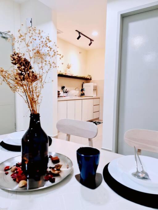 Apartment New! Bali 4-8pax Condo@peaceful Dream House *