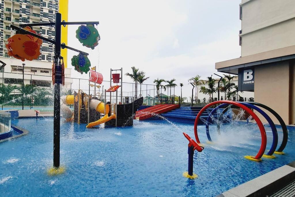 New! Bali 4-8pax Condo@peaceful Dream House Apartment *