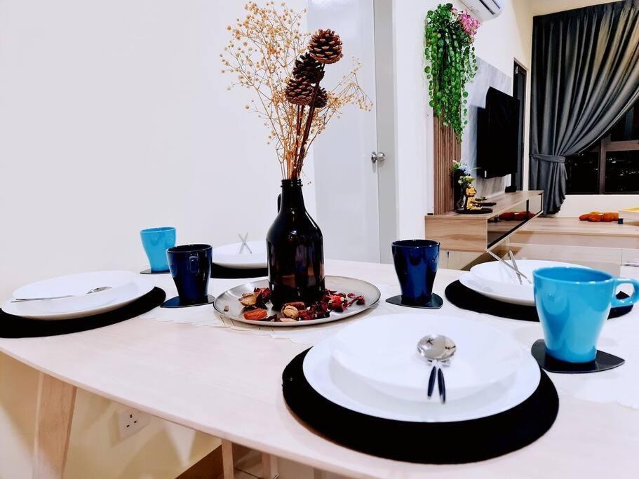 Apartment New! Bali 4-8pax Condo@peaceful Dream House *